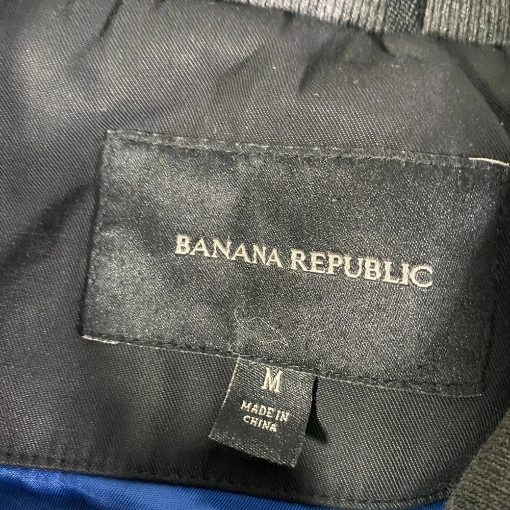 Banana Republic Men's Mac Jacket Black Utility‎ Medium 3-Layer Water Resistant